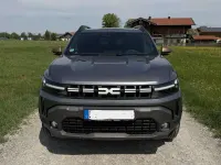 Używany Dacia Duster Extreme 141 KM (103 kW) 2024 Szary SUV