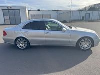 Second-hand Mercedes E220 170 CP (125 kW) 2007 Argintiu Berlinǎ
