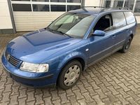 Gebraucht VW Passat 115 PS (84 kW) 1999 Blau Kombi