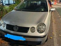 Gebraucht VW Golf IV 59 PS (43 kW) 2003 Silber Kleinwagen