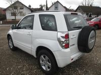Gebraucht Suzuki Grand Vitara City 106 PS (77 kW) 2011 Weiß SUV