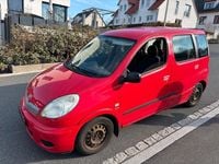 Gebraucht Toyota Yaris 90 PS (66 kW) 2005 Rot Kombi