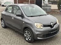 Gebraucht Renault Twingo Equilibre 60 kW (82 PS) 2022 Grau Kleinwagen