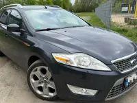 Usado Ford Mondeo 140 CV (102 kW) 2010 Azul Familiar