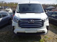 Second-hand Maxus V90 125 CP (91 kW) 2023 Alb Van