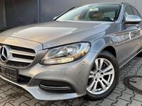 Gebraucht Mercedes C180 156 PS (114 kW) 2014 Silber Limousine