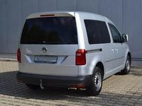 Gebraucht VW Caddy 102 PS (75 kW) 2017 Reflexsilber metallic Van / Kleinbus