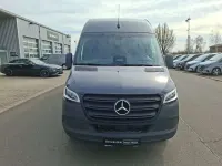 Używany Mercedes Sprinter 170 KM (125 kW) 2024 Szary Van