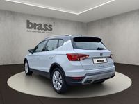 Gebraucht Seat Arona Xperience 110 PS (80 kW) 2023 Nevada weiß metallic/magnetic grau metallic SUV
