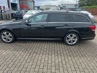 Gebraucht Mercedes E250 204 PS (150 kW) 2014 Schwarz Kombi