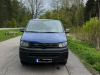 Second-hand VW T5 140 CP (102 kW) 2013 Albastru Van