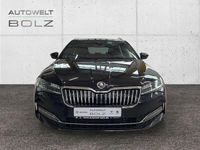 Gebraucht Skoda Superb LAURIN & KLEMENT 200 PS (147 kW) 2023 Schwarz Kombi