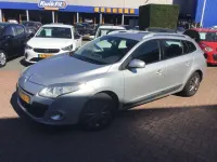 Gebraucht Renault Mégane Expression 90 PS (66 kW) 2011 Grau Kombi