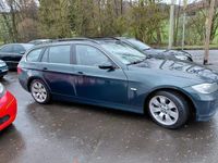 Gebraucht BMW 325 218 PS (160 kW) 2008 Grün Kombi