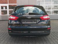 Gebraucht Ford Mondeo Trend 150 PS (110 kW) 2015 Schwarz Kombi