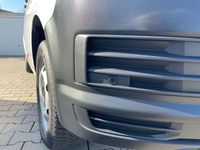 Gebraucht VW Transporter 102 PS (75 kW) 2017 Weiß Van