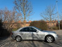 Gebraucht Mercedes C220 156 PS (114 kW) 2001 Silber Limousine
