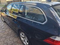 Gebraucht BMW 525 197 PS (144 kW) 2009 Blau Kombi