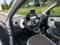 Gebraucht Renault Twingo LIMITED 69 PS (50 kW) 2017 Weiß Kleinwagen