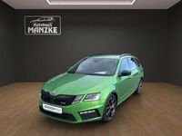 gebraucht Skoda Octavia Combi 2,0TDI DSG RS / DCC / ACC / beh. WSS