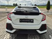 Gebraucht Honda Civic Elegance 129 PS (94 kW) 2017 Platinum white pearl Kleinwagen