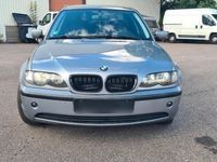 Gebraucht BMW 318 143 PS (105 kW) 2005 Grau Limousine