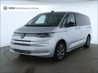 Gebraucht VW Multivan Style 150 PS (110 kW) 2025 Silber Van / Kleinbus