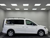 Gebraucht VW Caddy Maxi R 122 PS (89 kW) 2021 Weiß Van / Kleinbus