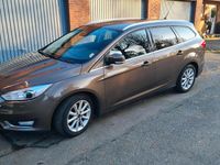 Gebraucht Ford Focus Titanium 120 PS (88 kW) 2017 Braun Kombi