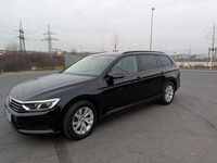 Gebraucht VW Passat 125 PS (91 kW) 2018 Schwarz Kombi