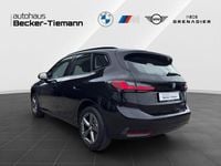 Gebraucht BMW 220 Active Tourer Efficient Dynamics 156 PS (114 kW) 2025 Saphirschwarz Van / Kleinbus