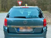 Gebraucht Opel Astra 125 PS (91 kW) 2005 Silber Kombi