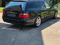 Gebraucht Mercedes E320 AMG 224 PS (164 kW) 2008 Blau Kombi