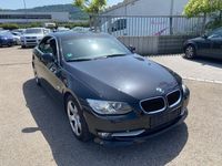 Gebraucht BMW 320 Cabriolet 170 PS (125 kW) 2012 Schwarz Cabrio
