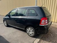 Gebraucht Opel Zafira 125 PS (91 kW) 2012 Schwarz Van / Kleinbus