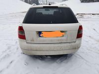 Gebraucht Audi A4 155 PS (114 kW) 2004 Weiß Kombi