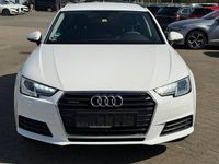 Second-hand Audi A4 Basis 190 CP (139 kW) 2017 Alb Berlinǎ