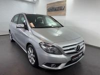 Gebraucht Mercedes B180 109 PS (80 kW) 2013 Silber Van / Kleinbus