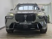Gebraucht BMW X7 M Sport 352 PS (258 kW) 2025 (0c3d) manhatten metallic SUV