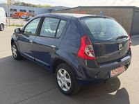 Gebraucht Dacia Sandero 75 PS (55 kW) 2009 Blau Limousine