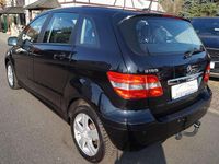 Gebraucht Mercedes B160 95 PS (69 kW) 2011 Schwarz Van / Kleinbus
