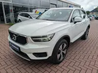 Gebraucht Volvo XC40 Momentum 163 PS (119 kW) 2020 Weiß SUV