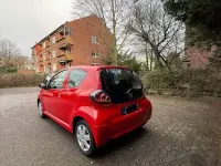 Gebraucht Toyota Aygo City 68 PS (50 kW) 2011 Rot Kleinwagen