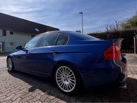Gebraucht BMW 320 170 PS (125 kW) 2007 Blau Limousine