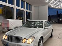 Gebraucht Mercedes E320 Elegance 224 PS (164 kW) 2002 Silber Limousine