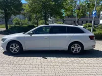 Gebraucht Skoda Superb Ambition 150 PS (110 kW) 2016 Weiß Kombi
