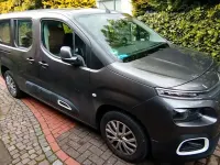 Gebraucht Citroën Berlingo Feel 131 PS (96 kW) 2020 Grau Van / Kleinbus