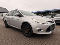 Gebraucht Ford Focus Trend 125 PS (91 kW) 2011 Silber Kombi