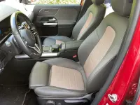 Gebraucht Mercedes EQA300 167 kW (228 PS) 2021 Rot SUV