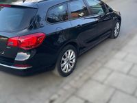 Gebraucht Opel Astra 165 PS (121 kW) 2013 Schwarz Kombi